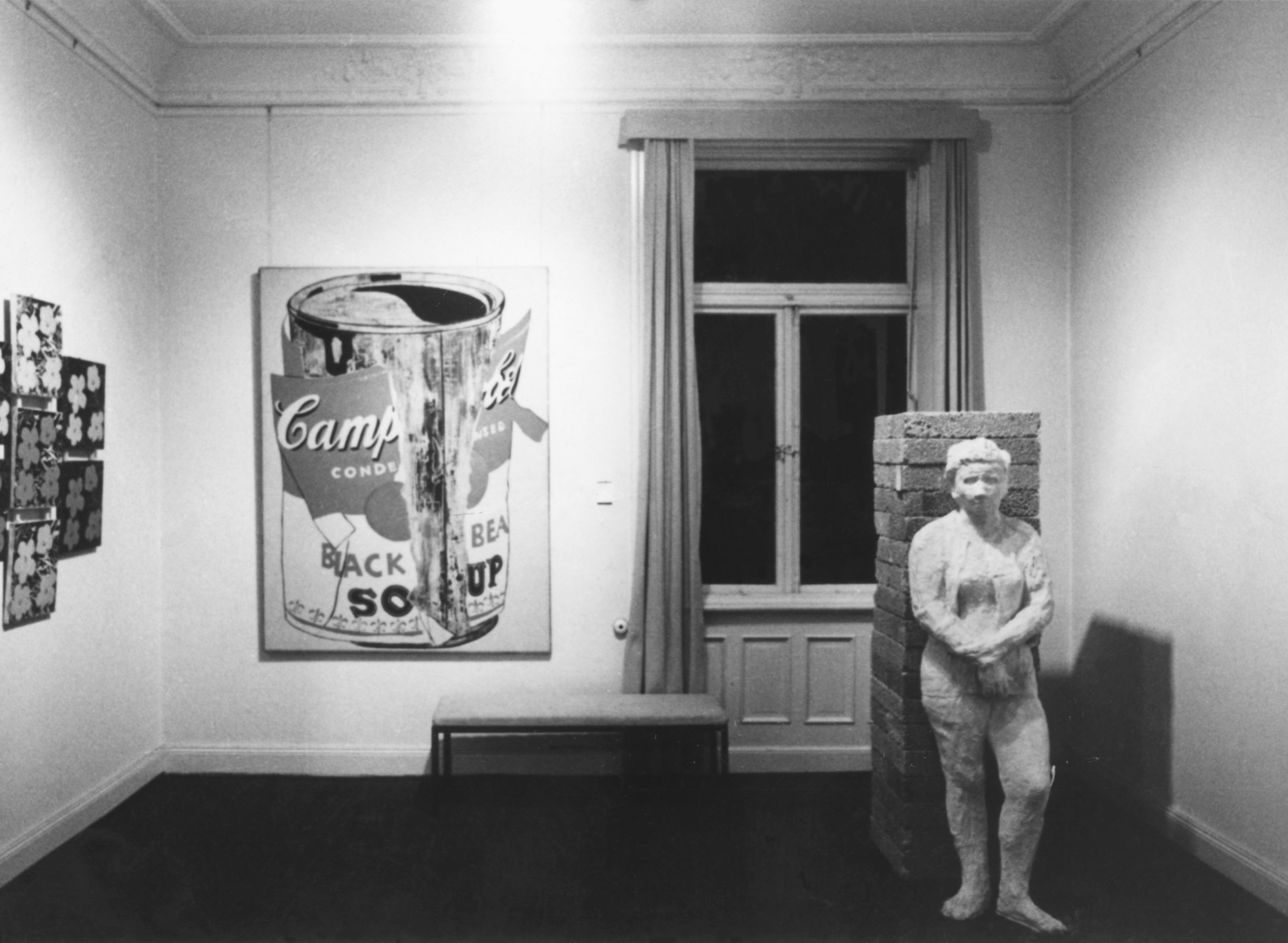 Neuendorf Gallery, Hamburg, Germany 1964.